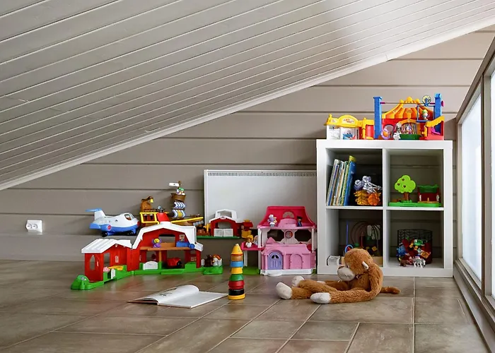 Loma-saaga 3 By Interhome Syöte